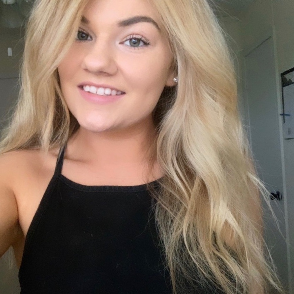 Meet your Posher, Victoria
